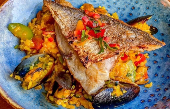 File de dorada, orez cu legume si midii