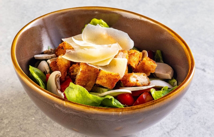 Salata cu piept de pui