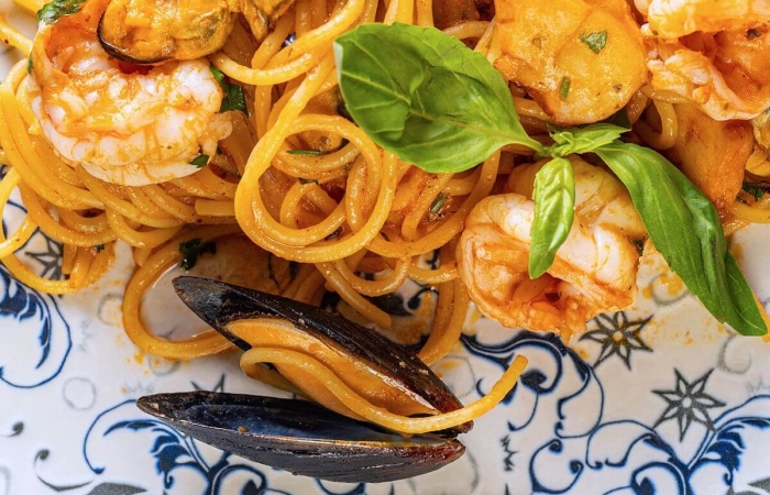 Spaghetti cu fructe de mare